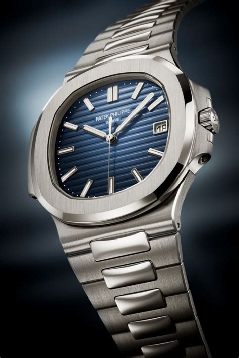 patek philippe nautilus date sweep seconds|Patek Philippe Nautilus.